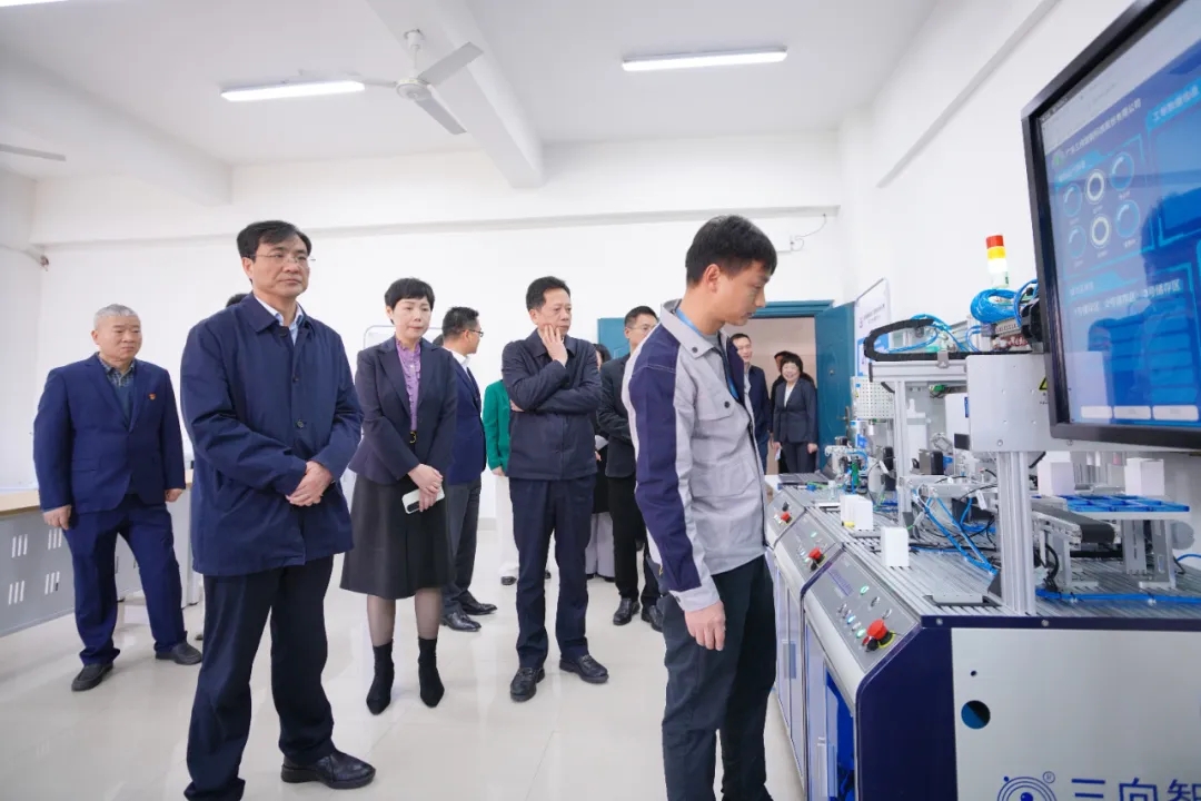 李永军、唐恒忠一行到校调研省第二届职业技能大赛筹备情况